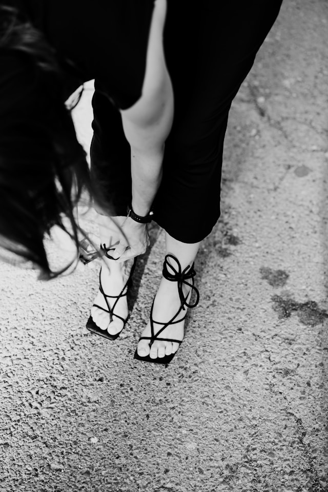 A Comprehensive Guide to Slip-On and Lace-Up Shoe Selection