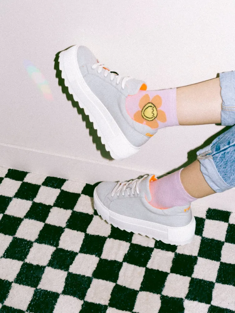 Chunky Sneakers: Bridging the Gap Between Functionality and Fashion Trends