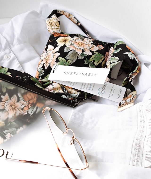 Sustainable Fashion Through the Lens of Traditional Craftsmanship Methods